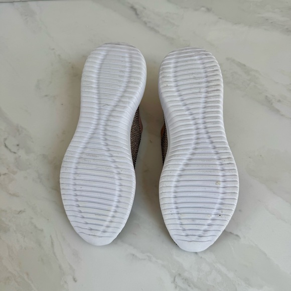 Anne Klein Mylee Blush Knit Slip-On Sneakers Size 6 Comfy Casual Everyday Shoes - Picture 7 of 8